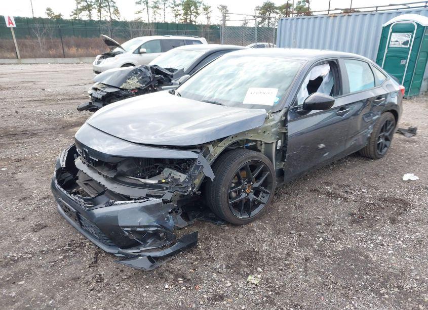 Photo 2 of 2022 Honda Civic SPORT (VIN 2HGFE2F53NH592413)