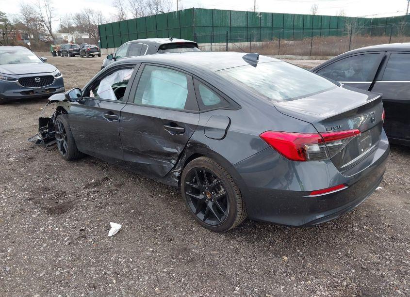 Photo 3 of 2022 Honda Civic SPORT (VIN 2HGFE2F53NH592413)