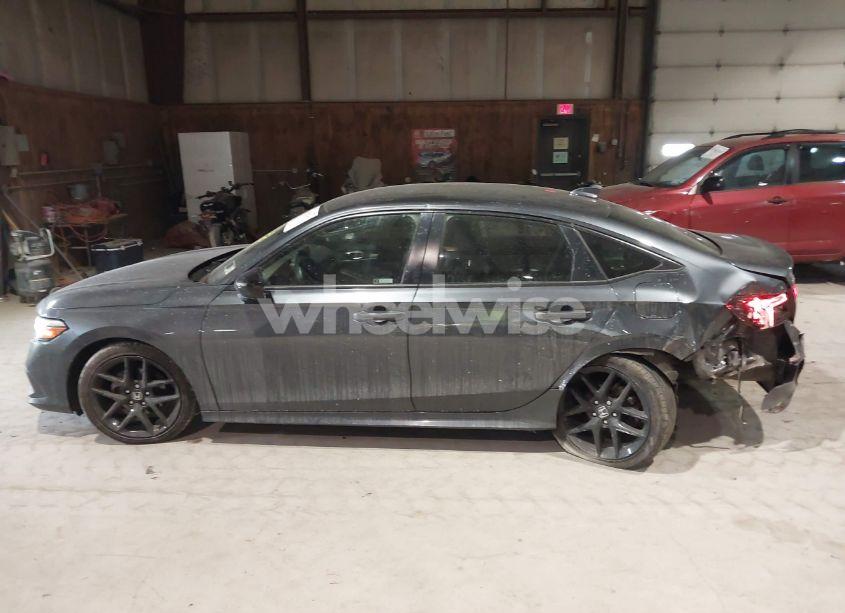 Photo 14 of 2024 Honda Civic SPORT (VIN 2HGFE2F53RH501422)