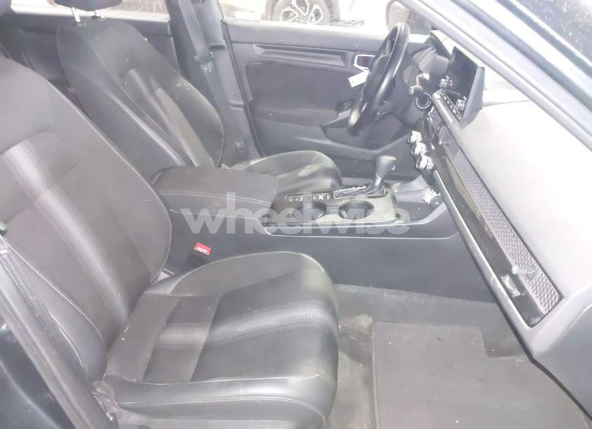 Photo 5 of 2024 Honda Civic SPORT (VIN 2HGFE2F53RH501422)