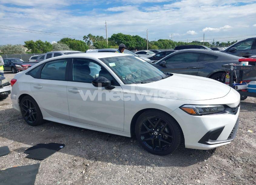 Photo 13 of 2024 Honda Civic SPORT (VIN 2HGFE2F53RH567369)