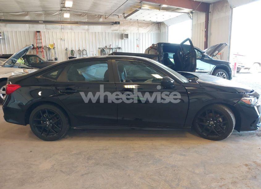 Photo 14 of 2024 Honda Civic SPORT (VIN 2HGFE2F53RH586133)