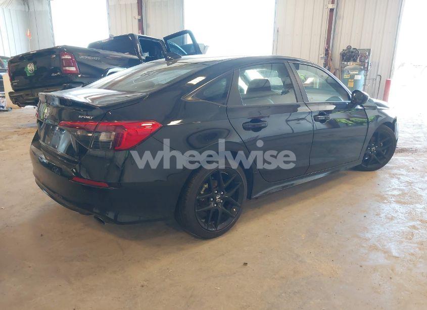 Photo 4 of 2024 Honda Civic SPORT (VIN 2HGFE2F53RH586133)