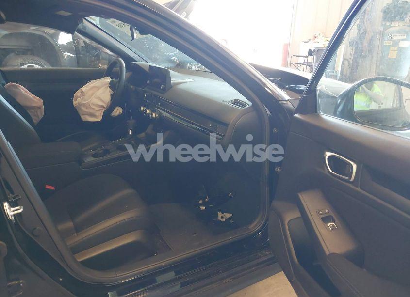 Photo 5 of 2024 Honda Civic SPORT (VIN 2HGFE2F53RH586133)