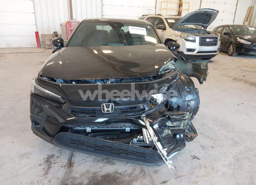Photo 6 of 2024 Honda Civic SPORT (VIN 2HGFE2F53RH586133)