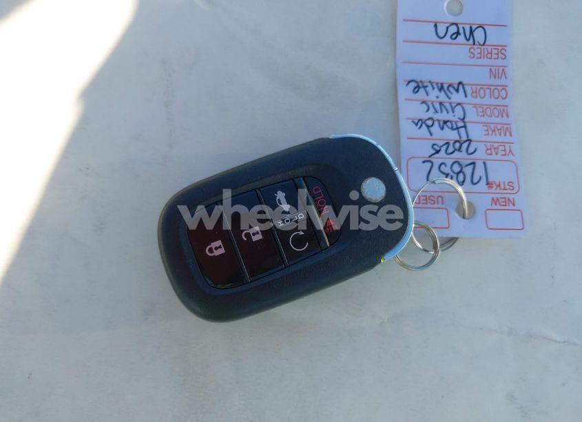 Photo 11 of 2025 Honda Civic SPORT (VIN 2HGFE2F53SH502253)