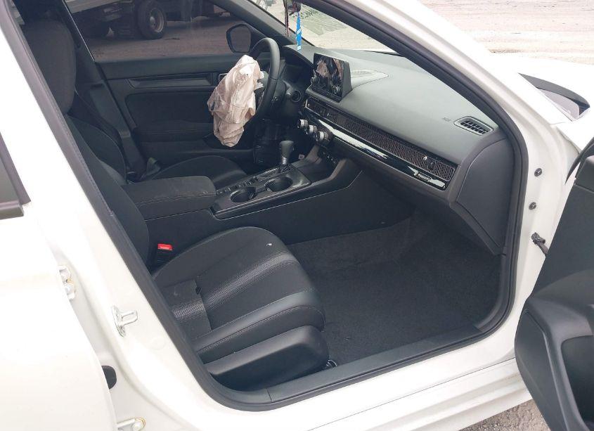 Photo 5 of 2025 Honda Civic SPORT (VIN 2HGFE2F53SH512281)