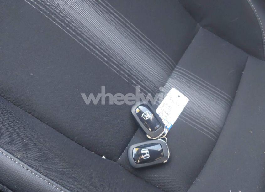 Photo 11 of 2025 Honda Civic SPORT (VIN 2HGFE2F53SH527931)