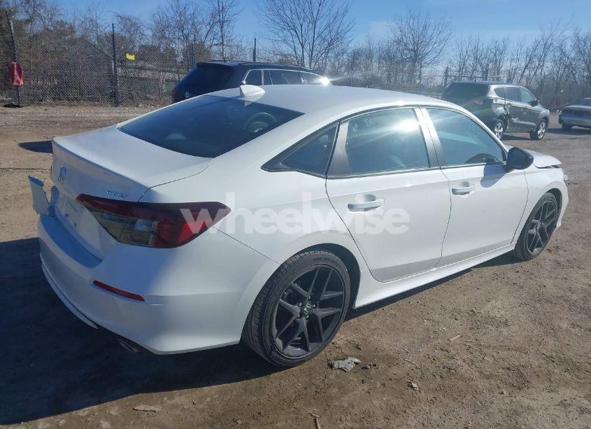 Photo 4 of 2025 Honda Civic SPORT (VIN 2HGFE2F53SH527931)