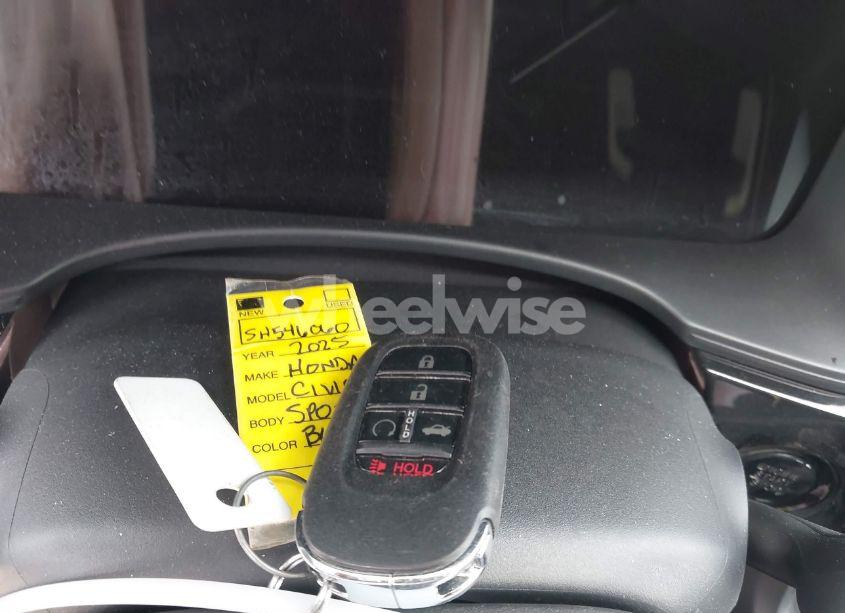 Photo 11 of 2025 Honda Civic SPORT (VIN 2HGFE2F53SH546060)