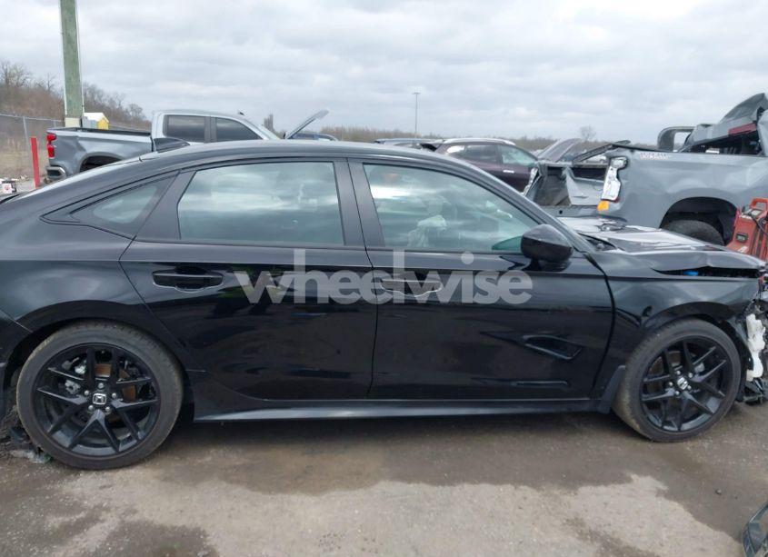 Photo 13 of 2025 Honda Civic SPORT (VIN 2HGFE2F53SH546060)