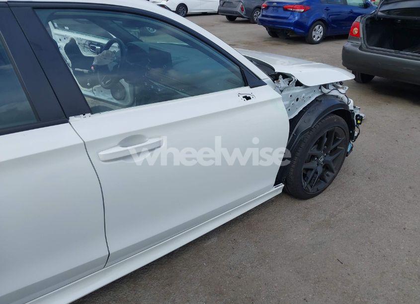 Photo 6 of 2025 Honda Civic SPORT (VIN 2HGFE2F53SH547032)