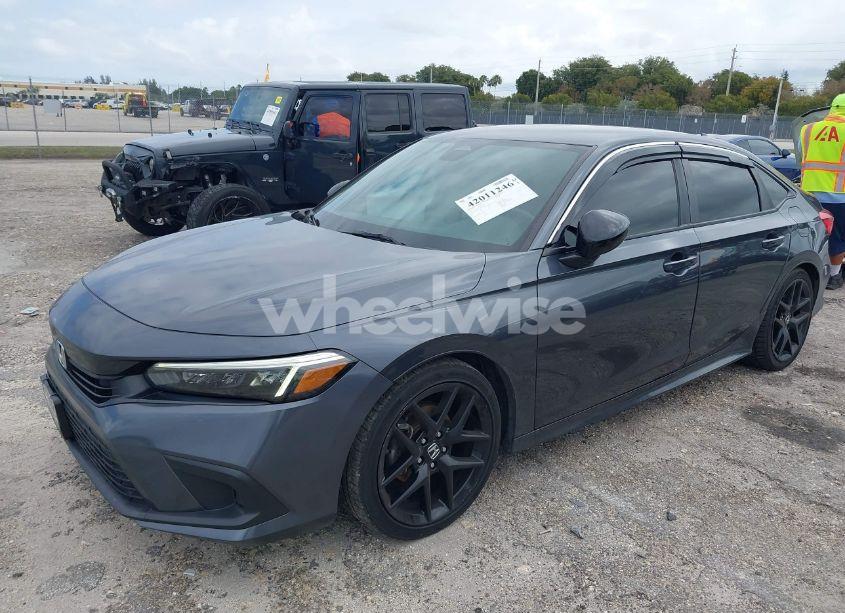 Photo 2 of 2022 Honda Civic SPORT (VIN 2HGFE2F54NH552793)