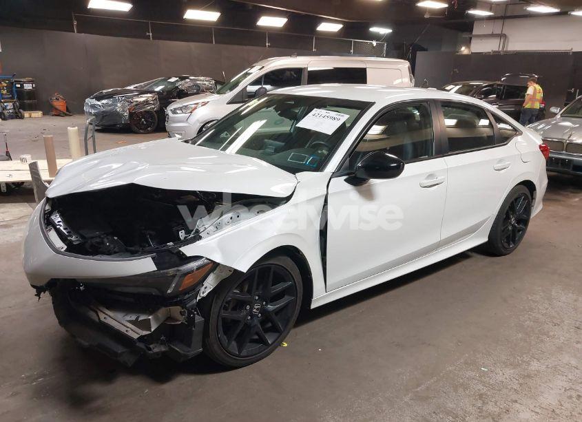 Photo 2 of 2022 Honda Civic SPORT (VIN 2HGFE2F54NH554639)