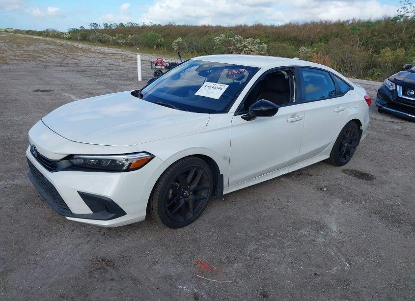 Photo 2 of 2022 Honda Civic SPORT (VIN 2HGFE2F54NH593621)