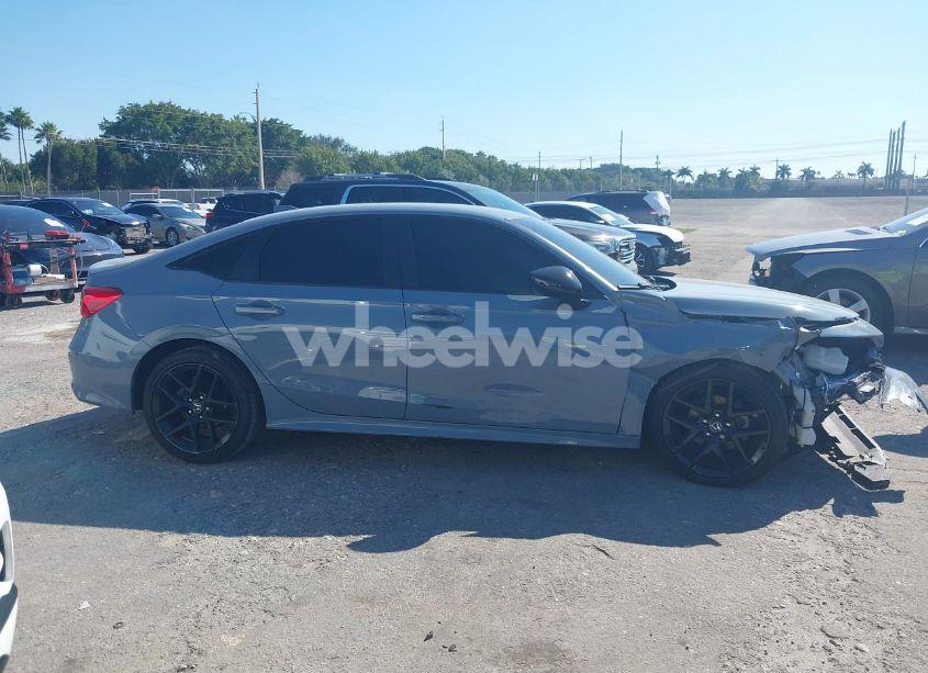 Photo 13 of 2024 Honda Civic SPORT (VIN 2HGFE2F54RH500215)