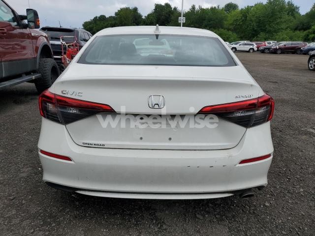 Photo 4 of 2024 HONDA CIVIC SPORT (VIN 2HGFE2F54RH501848)