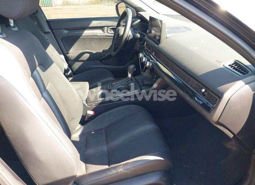 Photo 5 of 2024 Honda Civic SPORT (VIN 2HGFE2F54RH550211)