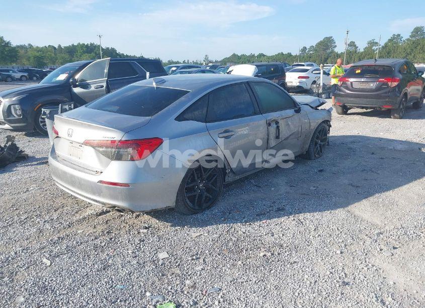 Photo 4 of 2024 Honda Civic SPORT (VIN 2HGFE2F54RH552931)