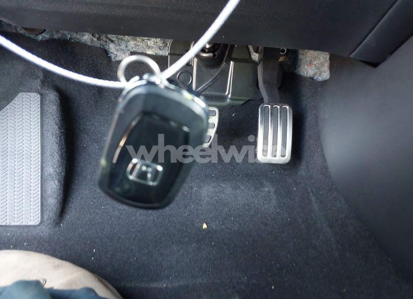 Photo 11 of 2024 Honda Civic SPORT (VIN 2HGFE2F54RH575030)