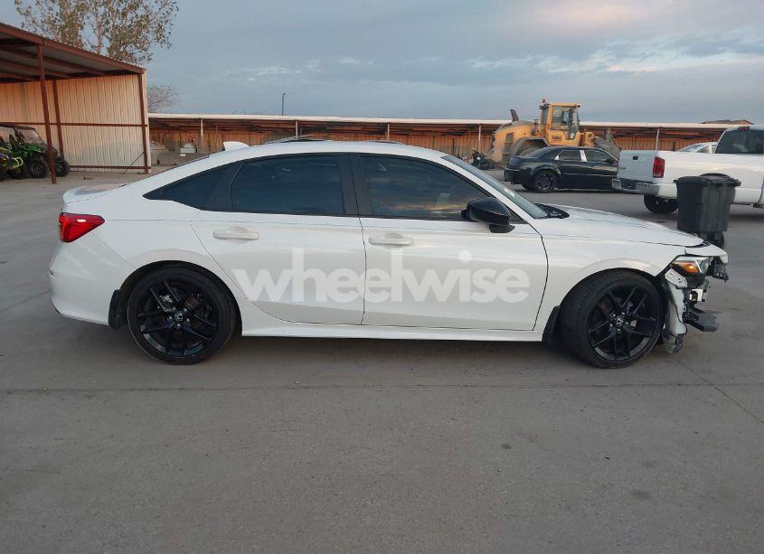 Photo 13 of 2024 Honda Civic SPORT (VIN 2HGFE2F54RH587548)