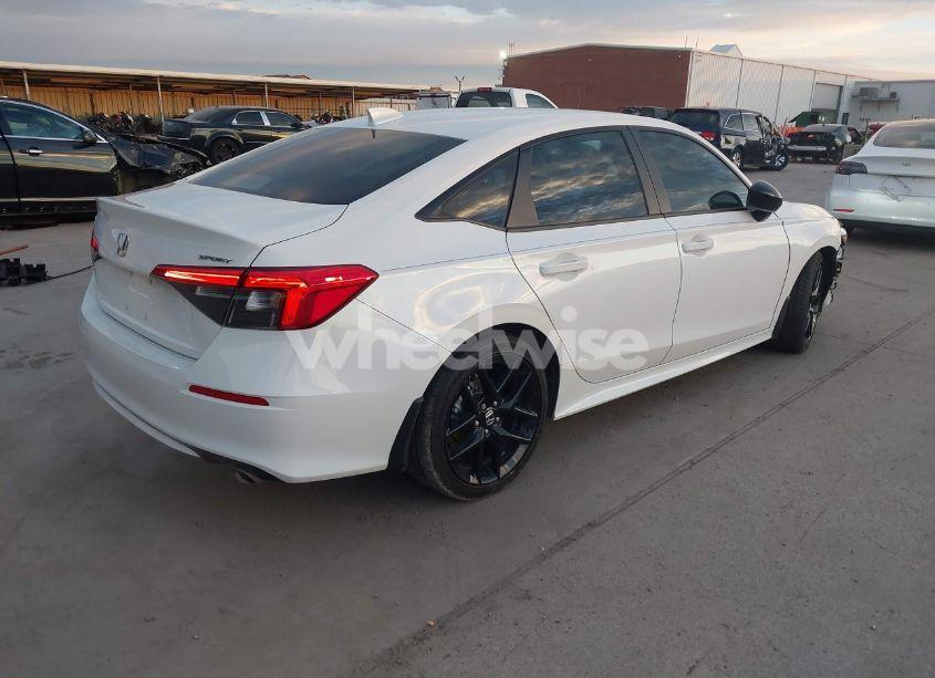 Photo 4 of 2024 Honda Civic SPORT (VIN 2HGFE2F54RH587548)