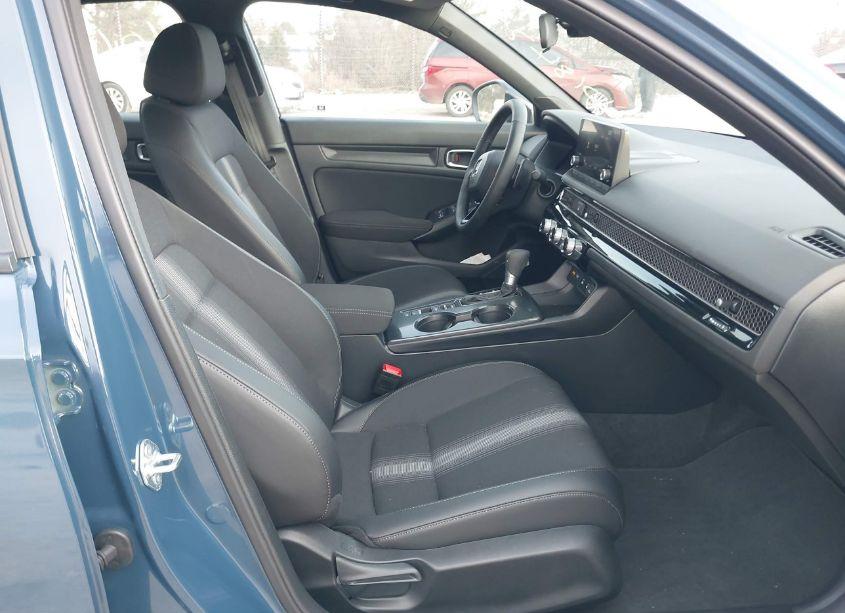 Photo 5 of 2025 Honda Civic SPORT (VIN 2HGFE2F54SH521913)