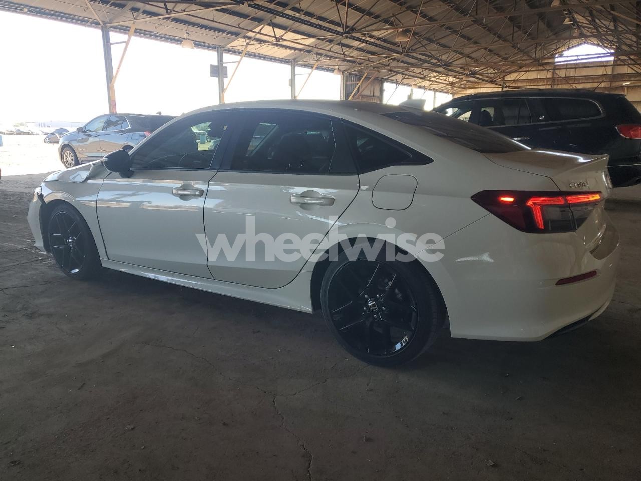 Photo 2 of 2025 HONDA CIVIC SPORT (VIN 2HGFE2F54SH527811)