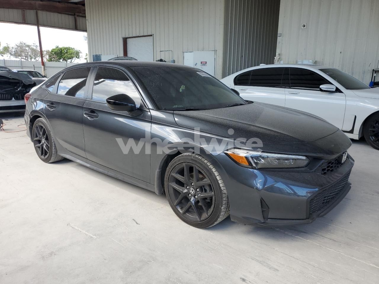 Photo 4 of 2025 HONDA CIVIC SPORT (VIN 2HGFE2F54SH568844)