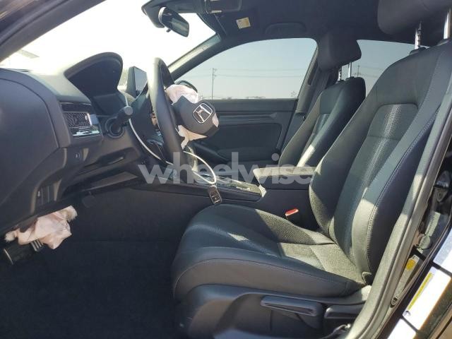 Photo 11 of 2025 HONDA CIVIC SPORT (VIN 2HGFE2F54SH591010)