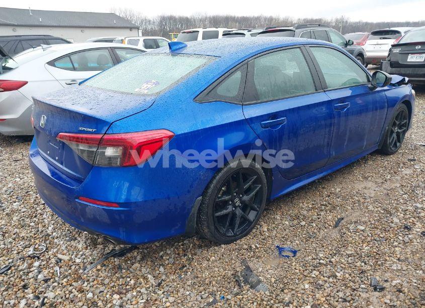 Photo 4 of 2022 Honda Civic SPORT (VIN 2HGFE2F55NH535596)