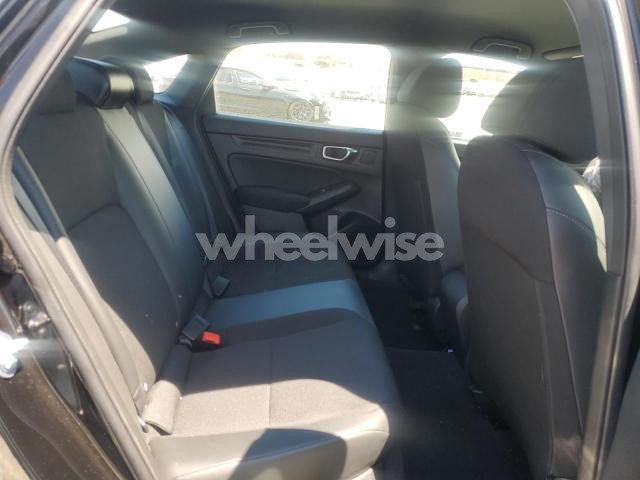 Photo 8 of 2022 HONDA CIVIC SPORT (VIN 2HGFE2F55NH581218)