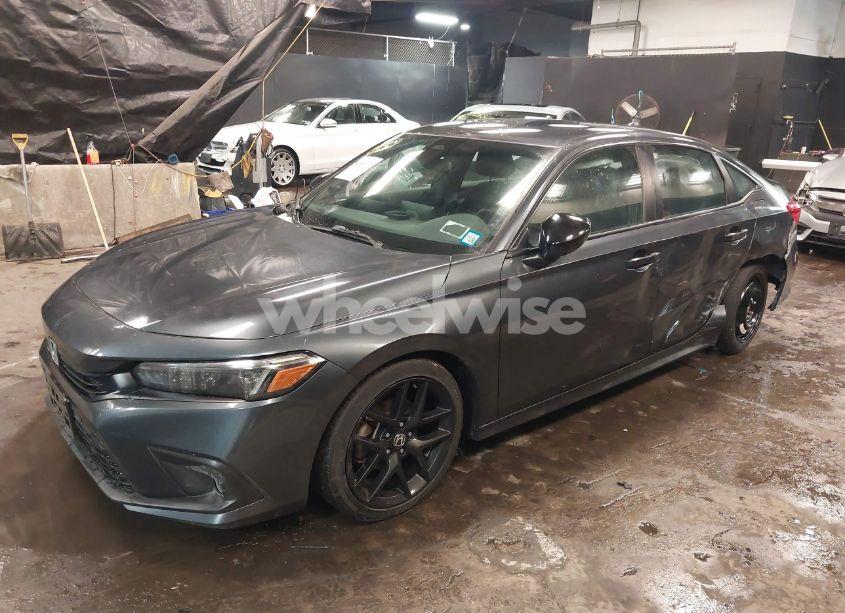 Photo 2 of 2022 Honda Civic SPORT (VIN 2HGFE2F55NH605873)