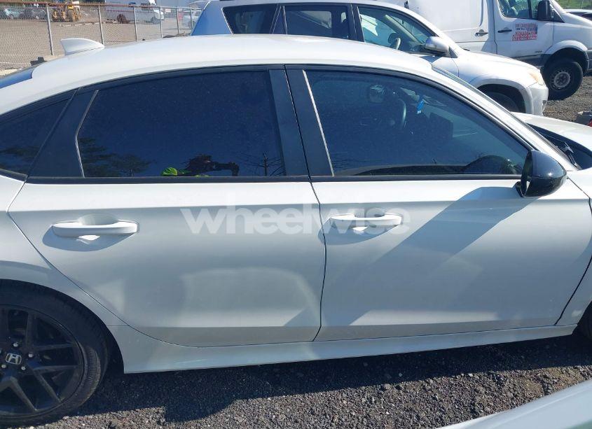 Photo 13 of 2024 Honda Civic SPORT (VIN 2HGFE2F55RH515922)