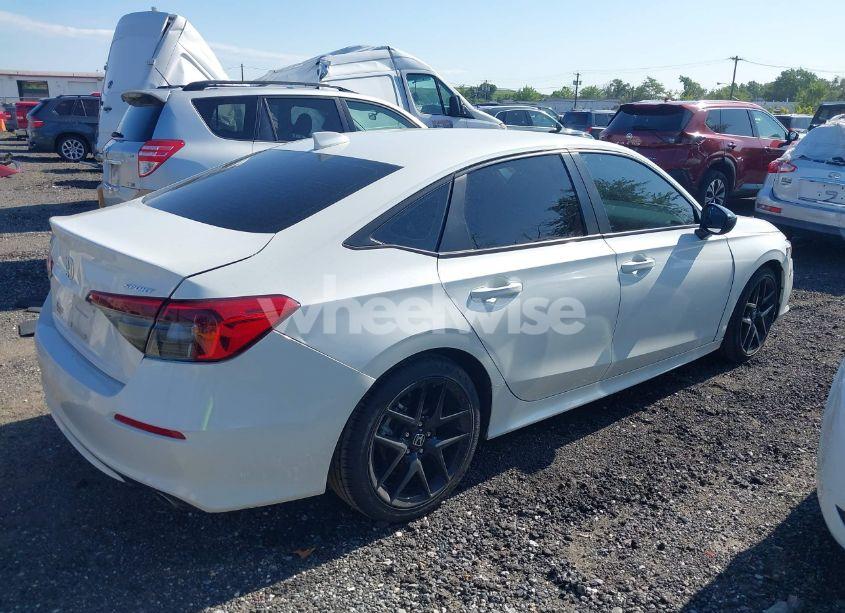 Photo 4 of 2024 Honda Civic SPORT (VIN 2HGFE2F55RH515922)