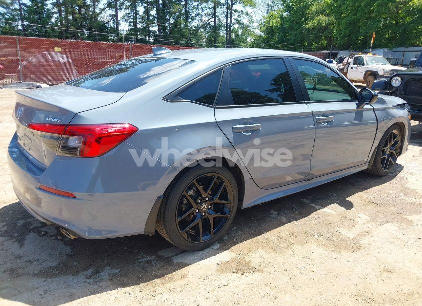 Photo 4 of 2024 Honda Civic SPORT (VIN 2HGFE2F55RH531294)