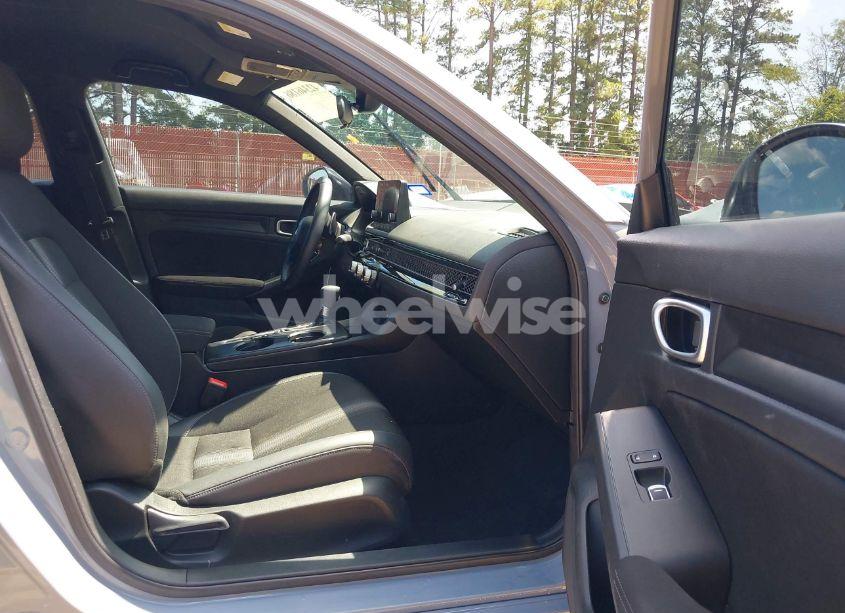 Photo 5 of 2024 Honda Civic SPORT (VIN 2HGFE2F55RH531294)