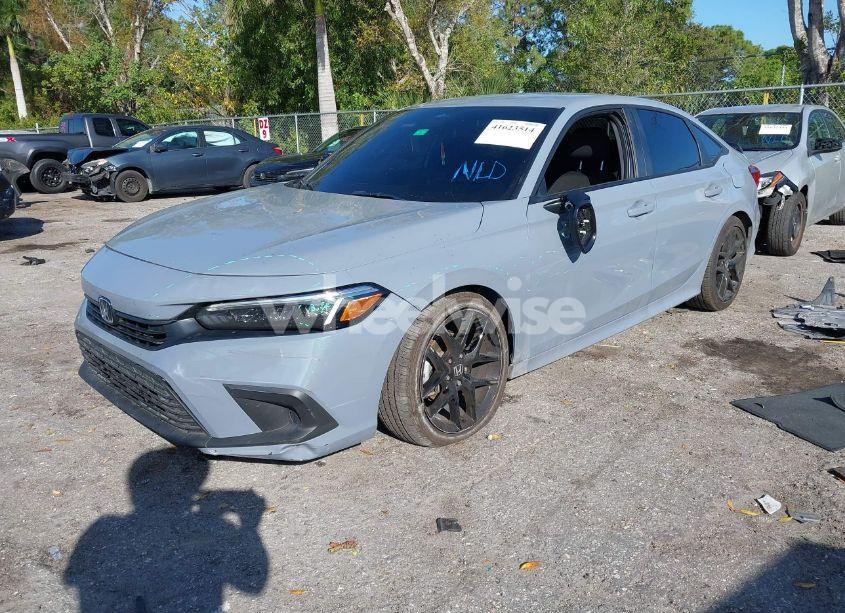 Photo 2 of 2024 Honda Civic SPORT (VIN 2HGFE2F55RH579717)