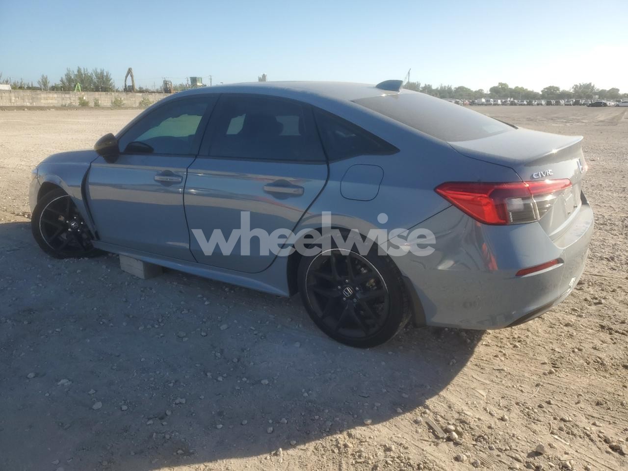 Photo 2 of 2022 HONDA CIVIC SPORT (VIN 2HGFE2F56NH527832)