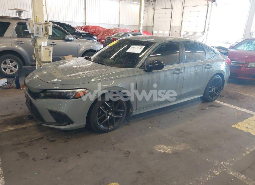 Photo 2 of 2022 Honda Civic SPORT (VIN 2HGFE2F56NH561317)