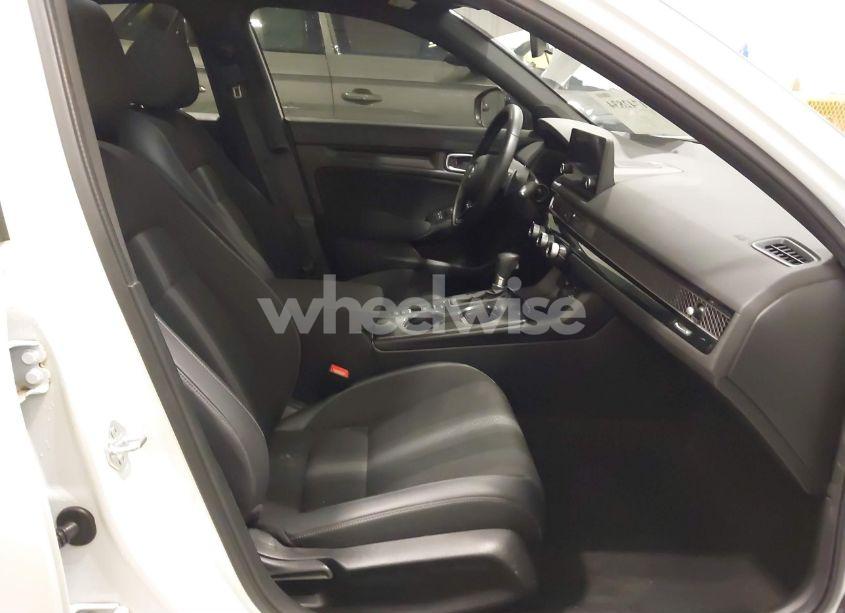 Photo 5 of 2022 Honda Civic SPORT (VIN 2HGFE2F56NH581471)