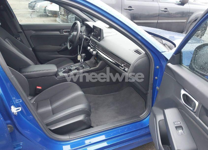 Photo 5 of 2022 Honda Civic SPORT (VIN 2HGFE2F56NH595922)