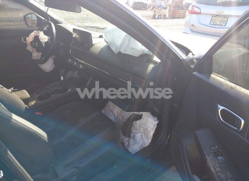 Photo 5 of 2022 Honda Civic SPORT (VIN 2HGFE2F56NH606823)