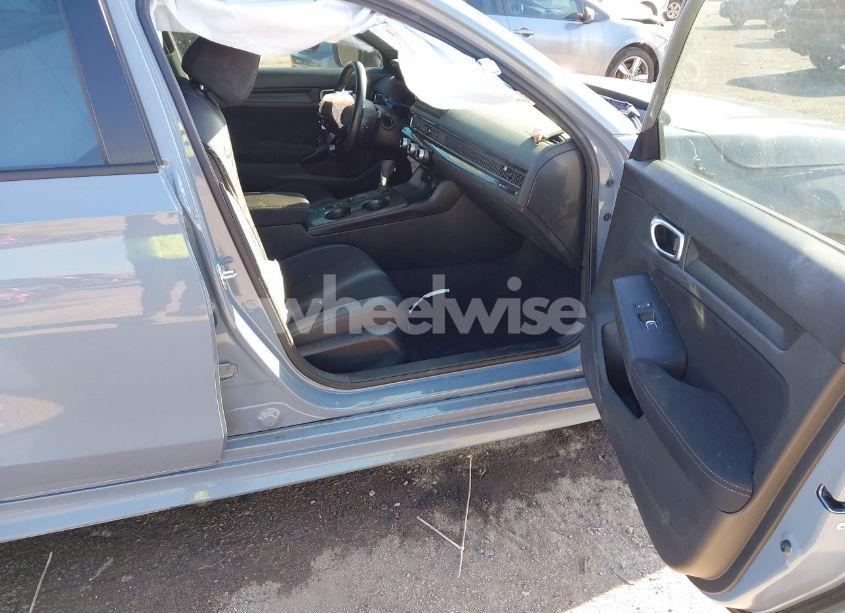 Photo 5 of 2024 Honda Civic SPORT (VIN 2HGFE2F56RH521051)