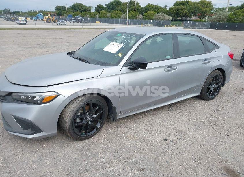 Photo 2 of 2024 Honda Civic SPORT (VIN 2HGFE2F56RH535158)