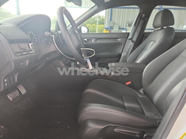 Photo 2 of 2024 HONDA CIVIC SPORT (VIN 2HGFE2F56RH559136)