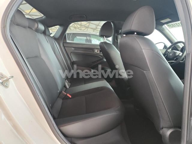 Photo 3 of 2024 HONDA CIVIC SPORT (VIN 2HGFE2F56RH559136)