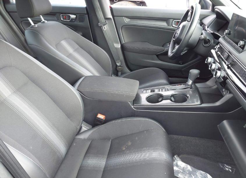 Photo 5 of 2024 Honda Civic SPORT (VIN 2HGFE2F56RH563803)