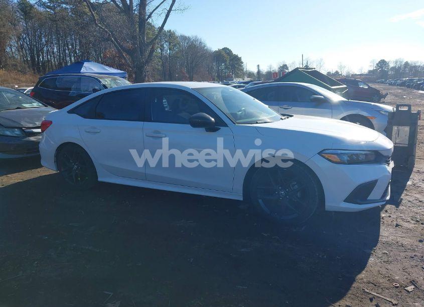 Photo 13 of 2024 Honda Civic SPORT (VIN 2HGFE2F56RH567401)