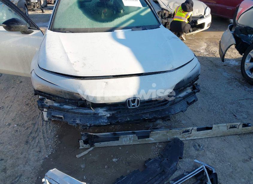 Photo 6 of 2024 Honda Civic SPORT (VIN 2HGFE2F56RH573392)